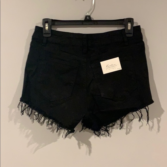 kancan - high rise boyfriend shorts - Picture 3 of 5